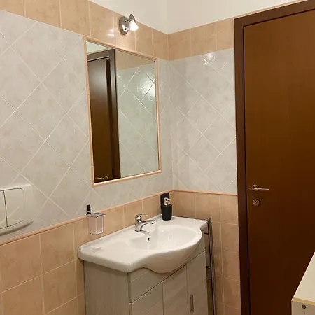 Bilocale L' Antica Corte Appiano Gentile